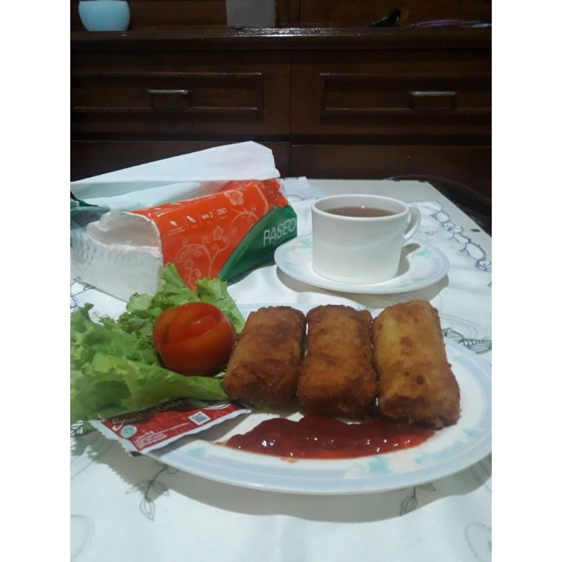 

Risoles isi sayur & ayam