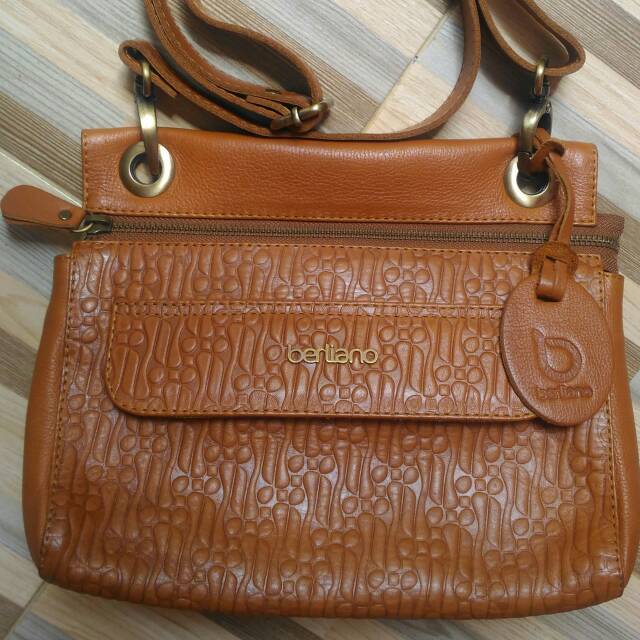 (Bundling) Berliano elvish parang havana (all preloved)