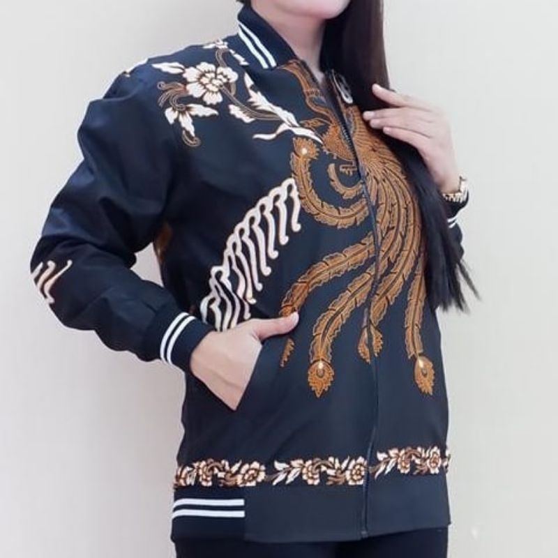 Jaket bomber/Jaket batik trendy/Jaket Pria Wanita