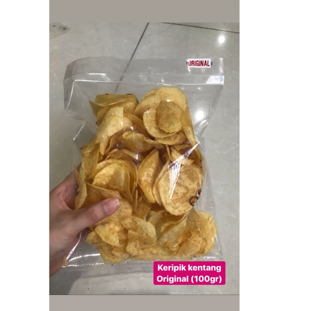 

KERIPIK KENTANG 200 GRAM 6 VARIAN RASA POTATO CHIPS LAYS CHITATO SNACKY MEDAN