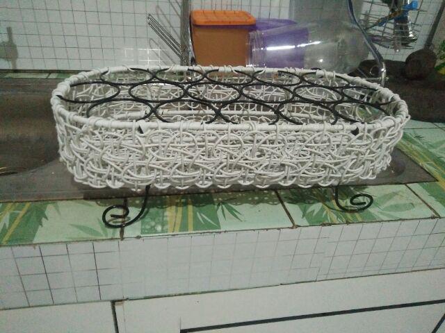 Keranjang Air Mineral / Tempat Aqua Gelas Rotan Sintetis Isi 16