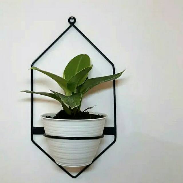 Gantungan Pot Bunga dinding simple Modern
