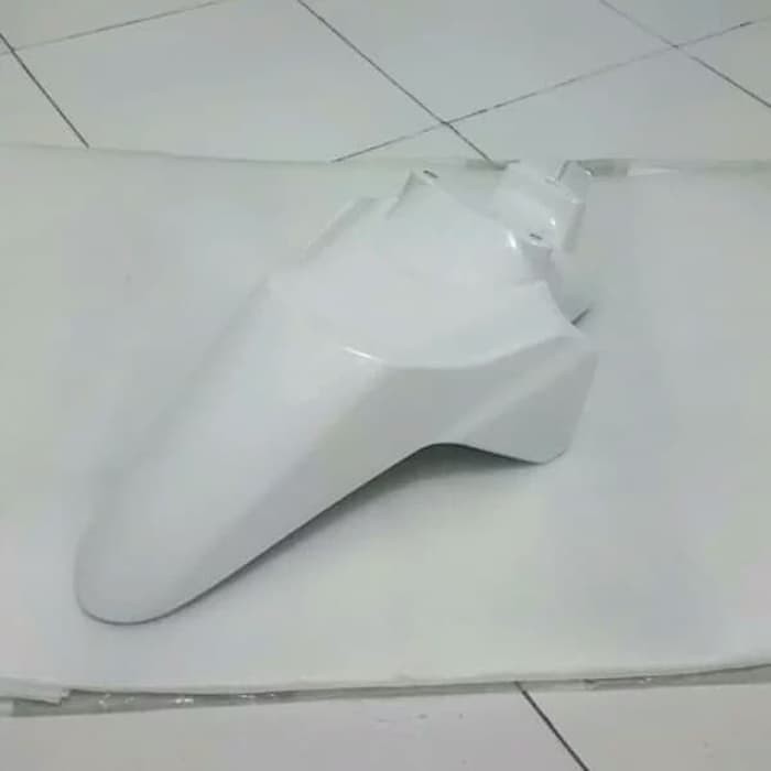 spakbor depan beat putih