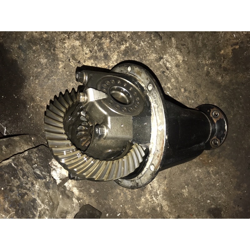 Gardan cerry futura 1.5 injeksi / karbu