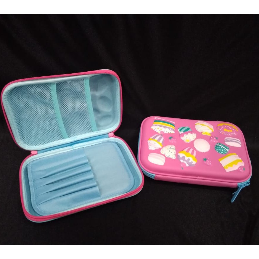 

Tempat Pensil Smiggle