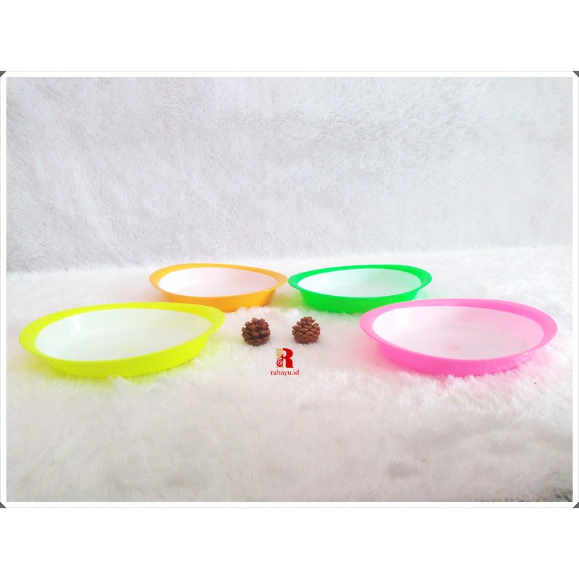 Piring Oval Calista