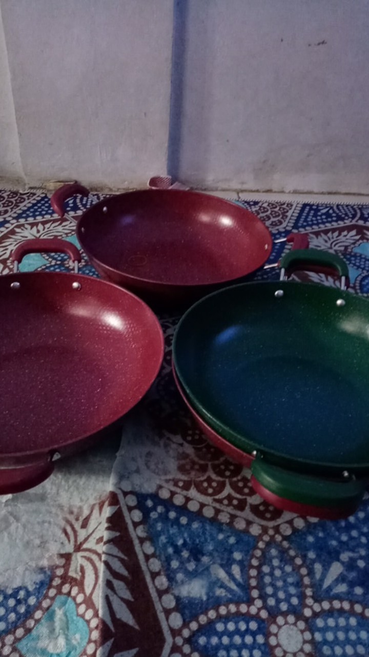 Wajan Warna Warni Ukuran 34cm