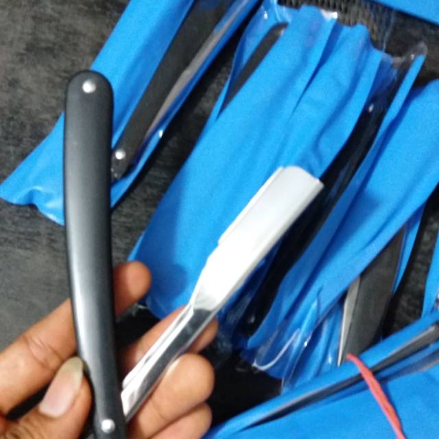 Razor buat pangkas rambut