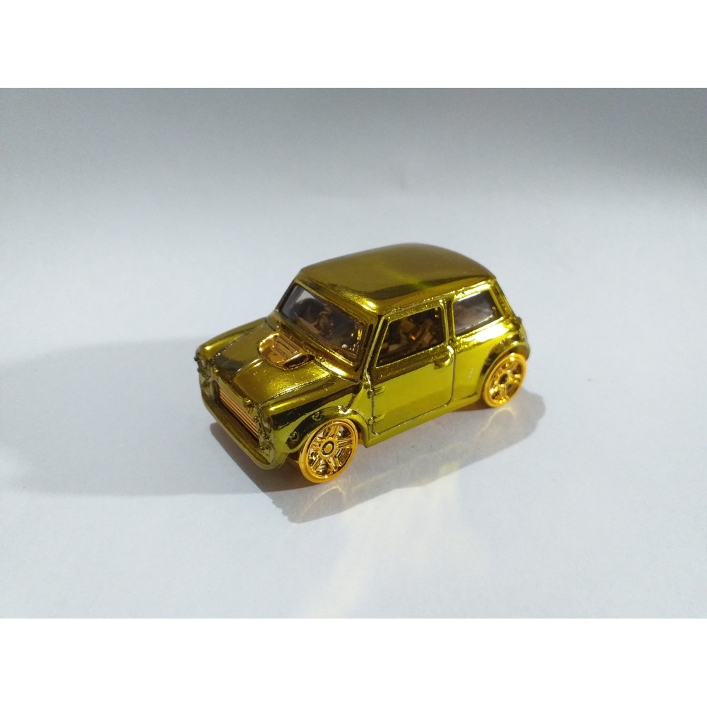 HOT WHEELS LOOSE MORRIS MINI CUSTOM GOLD