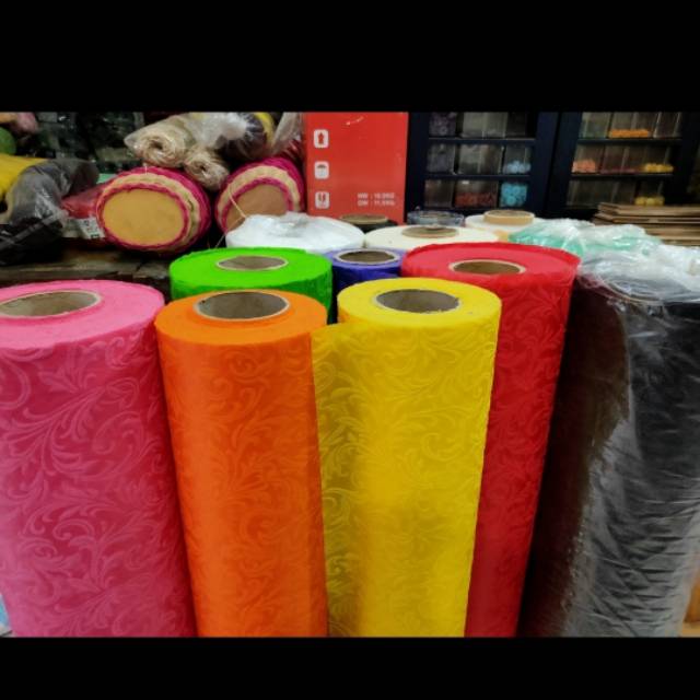 KAIN TAS SPUNBOND EMBOS TIMBUL