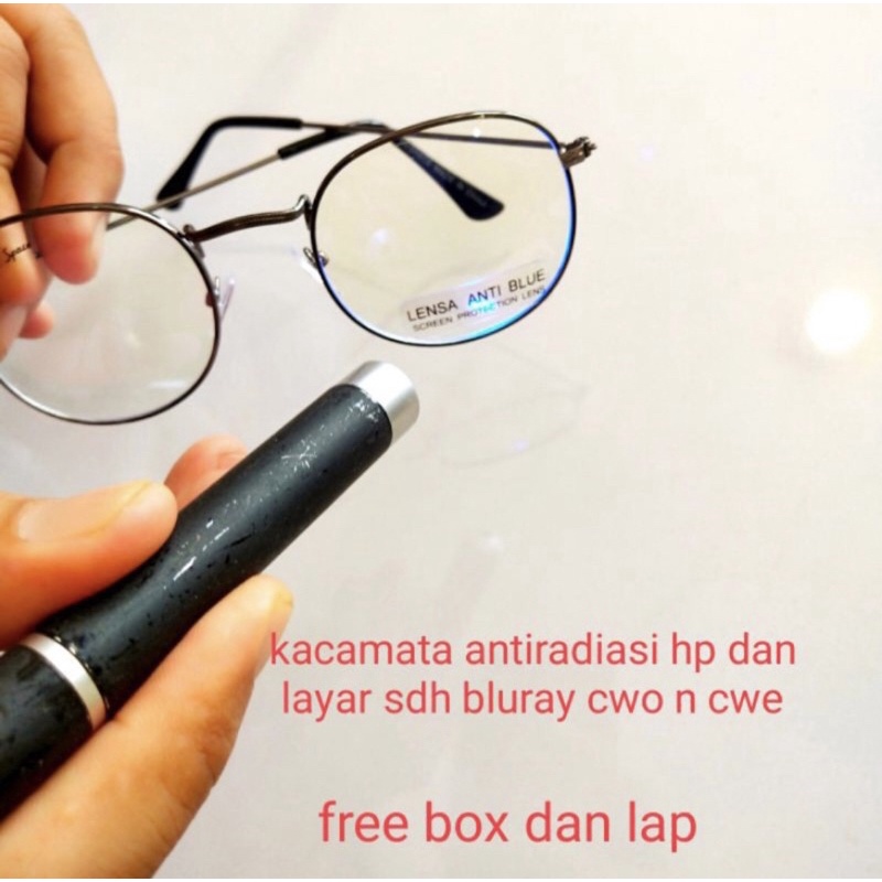 Kacamata Basic Anti Radiasi (Free Box &amp; Lap)