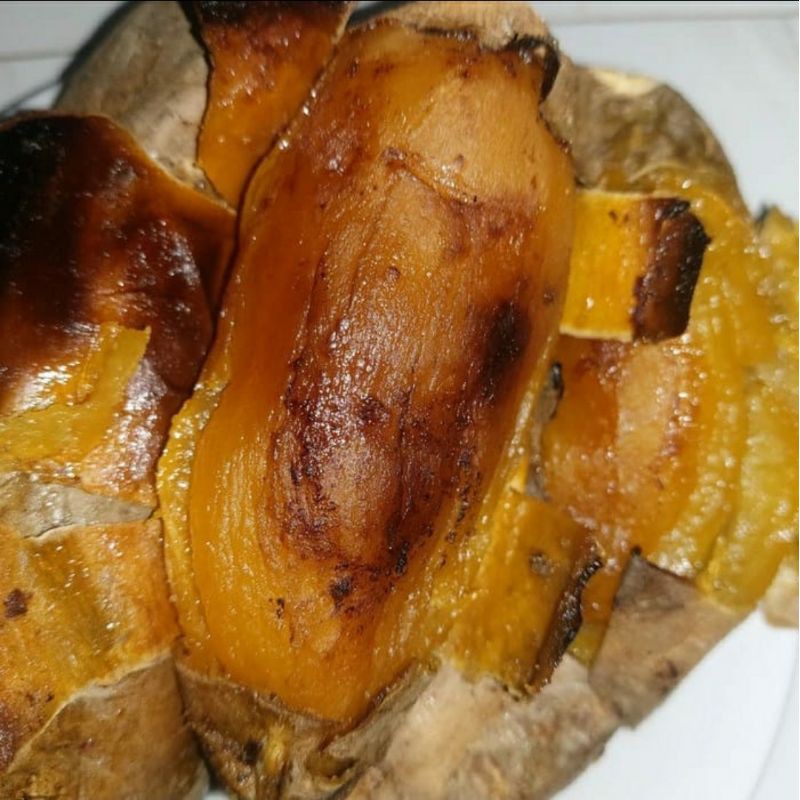 

Ubi Cilembu Simadu Manis matang oven 1 kg