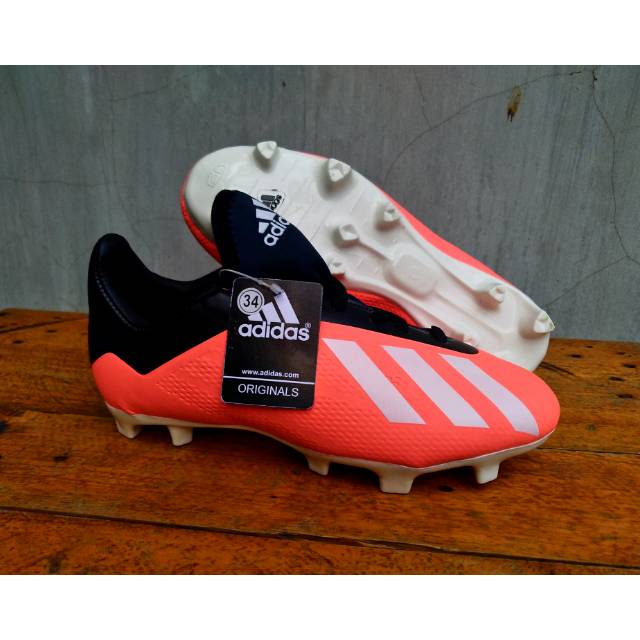 Sepatu Bola  X18 Junior - Bola Adidas X18 Grade Ori Quality - Bola Adidas X18 Size 34 -38