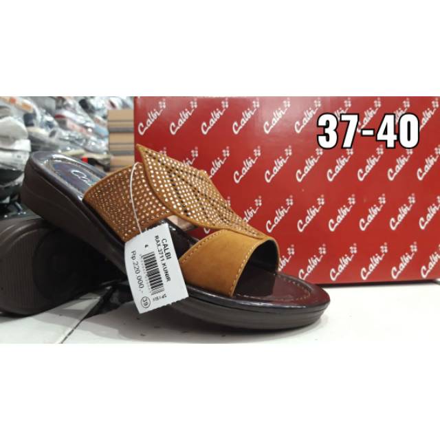 Sandal Calbi daun/sandal calbi/ sandal teplek calbi/sandal wanita