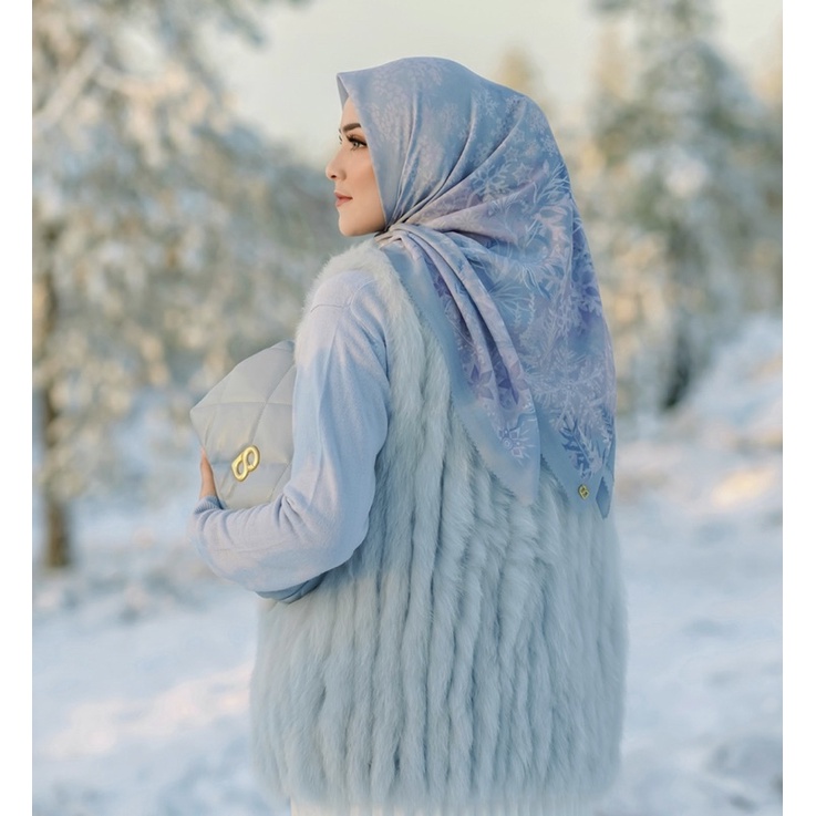 buttonscarves disney frozen aquamarine