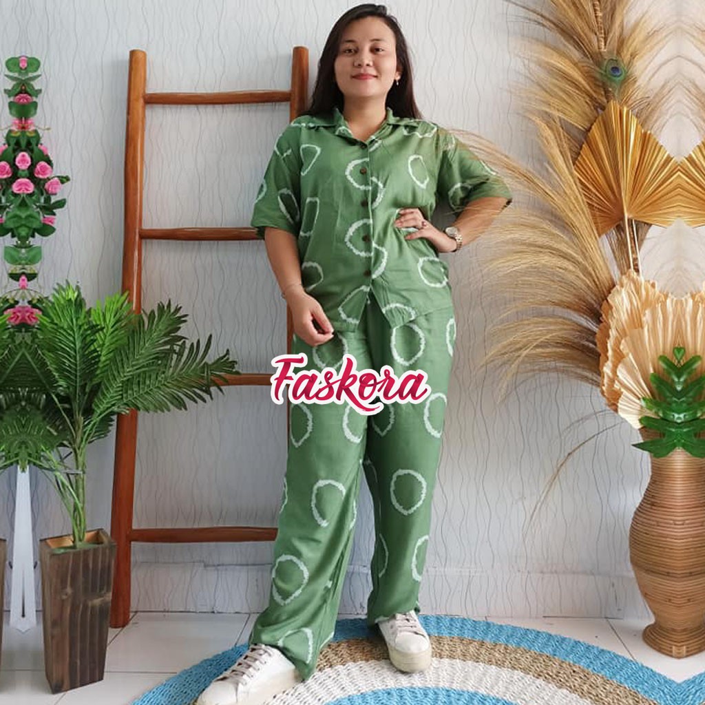 Kemeja Wanita Casual Lengan Pendek Murah / Kemeja Lengan Pendek Wanita Motif Sibori