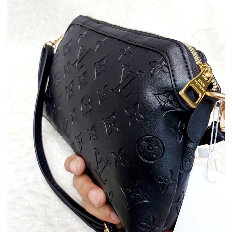 CLUTCH OVAL /  SLINGBAG OVAL Black LV