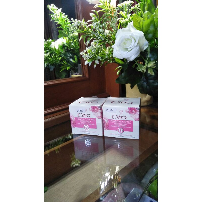 Citra bubuk mutiara pelembab wajah