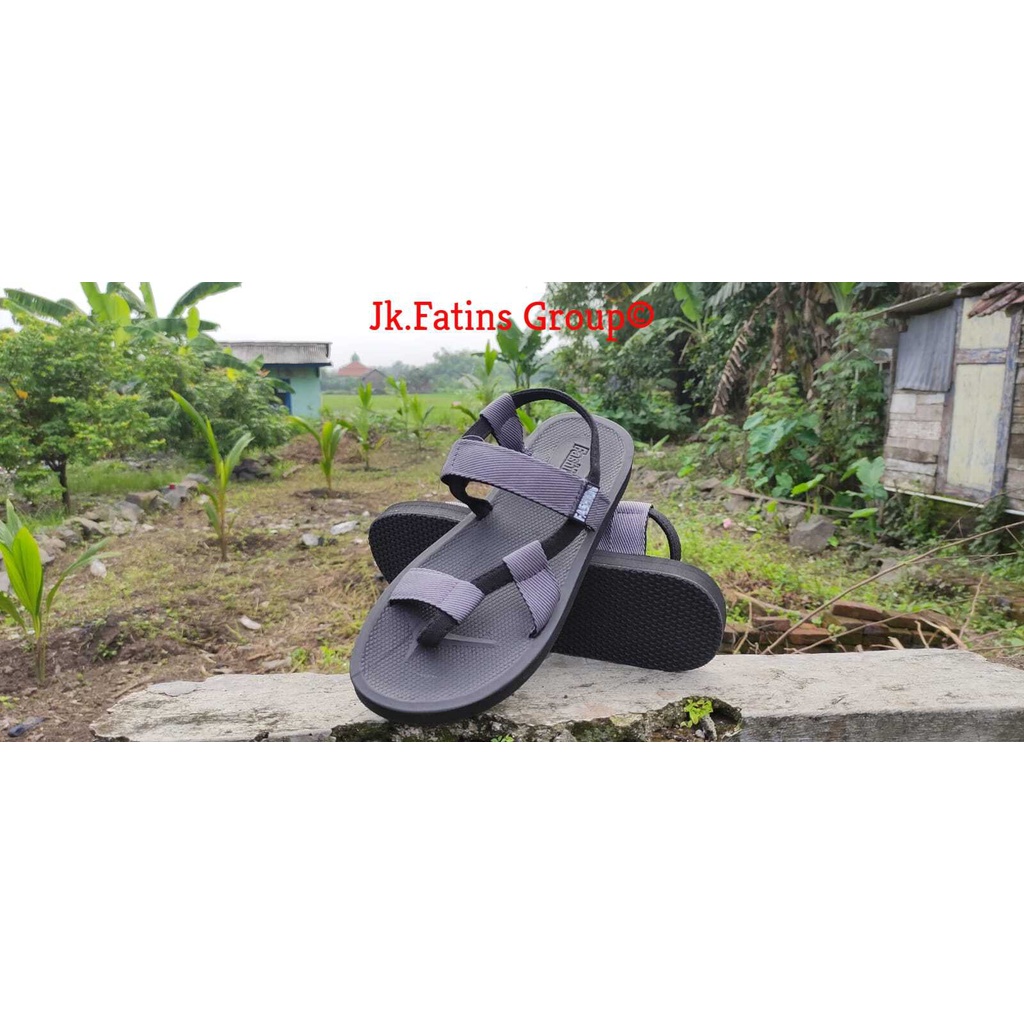 Sandal gunung terbaru / Sendal pendaki / sandal pantai / sandal kasual Fashion untuk pria dan wanita