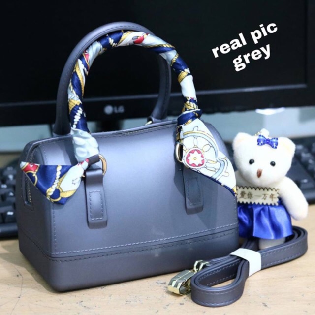 TAS WANITA// FURLA SPEDY JELLY MATTE