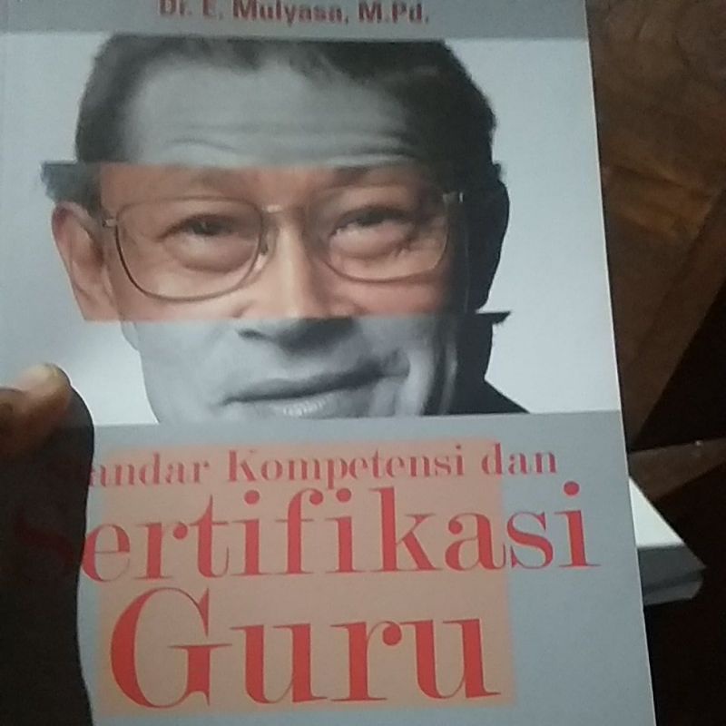 standar kompetensi dan sertifikasi guru