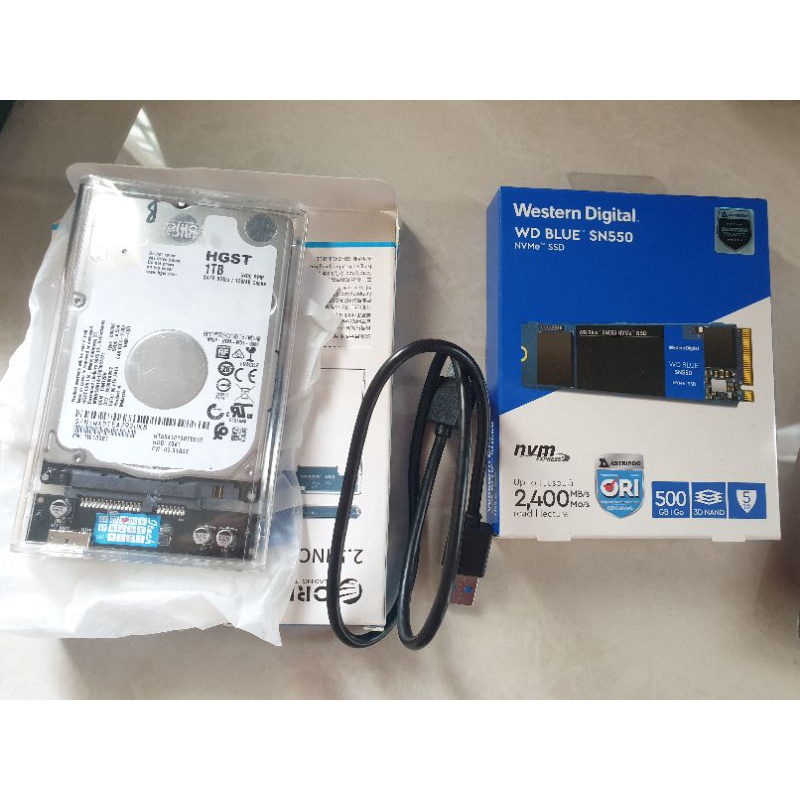 Hardisk 1 Tb dan SSD NVME 500gb