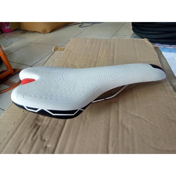 Termurah Sadel Vender putih untuk Sepeda Road Bike Mtb Bmx Lipat Balap