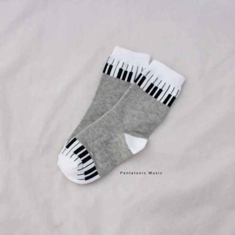 Piano Kids Socks Grey Kaos Kaki Anak motif Musik Abu