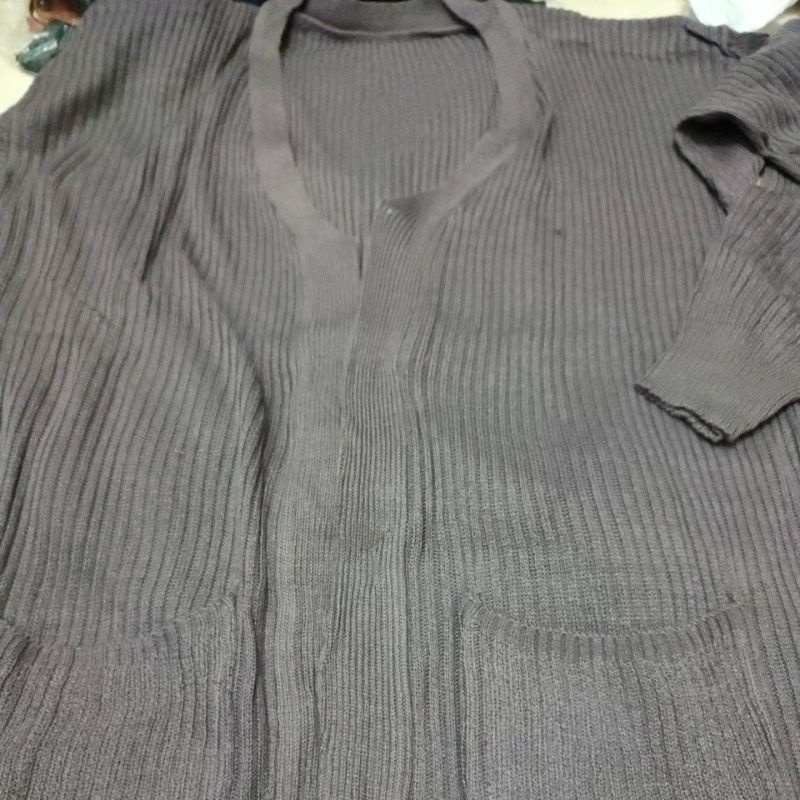 Cardigan panjang rajut dua saku all size-Burgundy