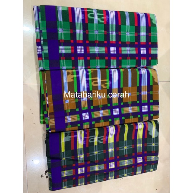 Sarung goyor corak BHS