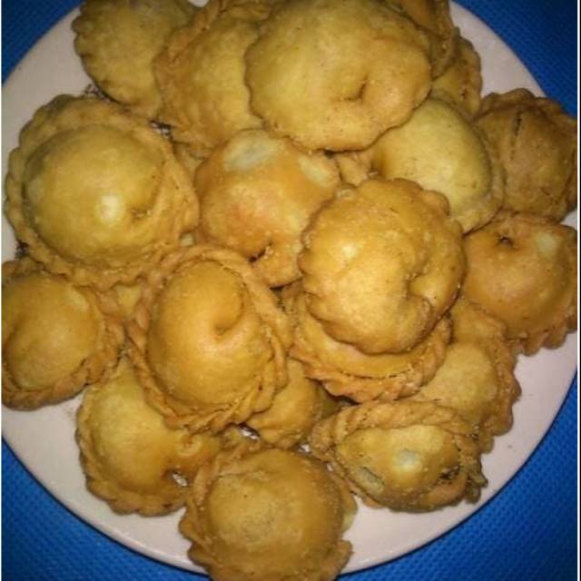 

Kue Pastel Abon Merk Sarikaya harga per 100gr