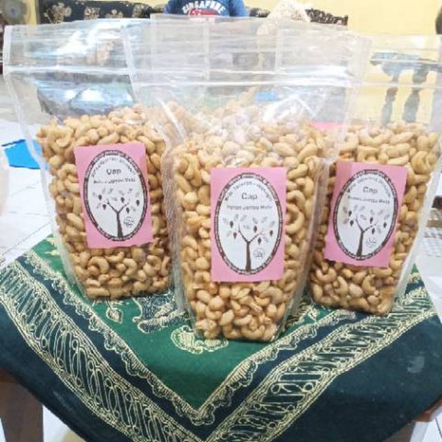 

Kacang Mete Goreng Super Wonogiri Rasa Bawang Enak Gurih Banget