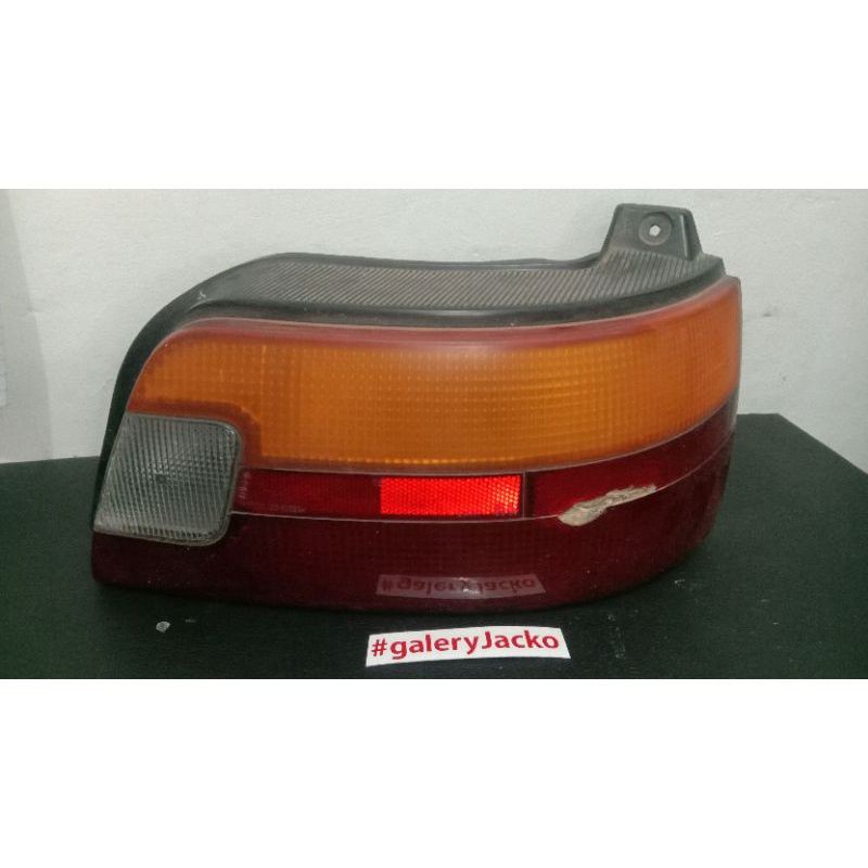 STOP LAMP LAMPU BELAKANG STARLET KAPSUL KANAN 2nd MERK KOITO