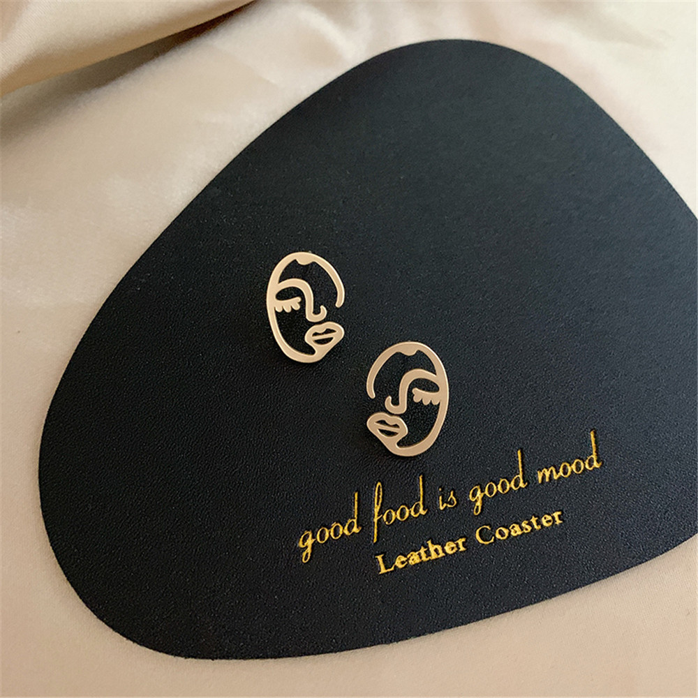 【COD Tangding】Abstract Simple Hollow Out Face Earrings Korea Ins New Fashion Earstuds Gold Color