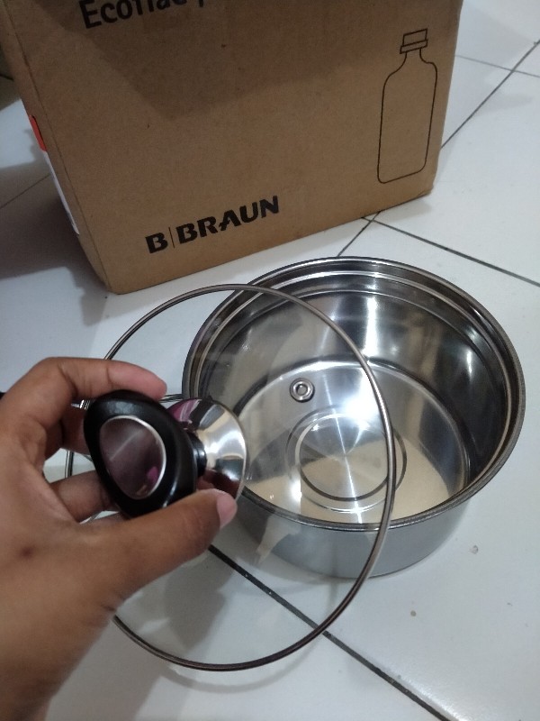 Panci Stainless Gagang Tutup Kaca 18 Cm Regina