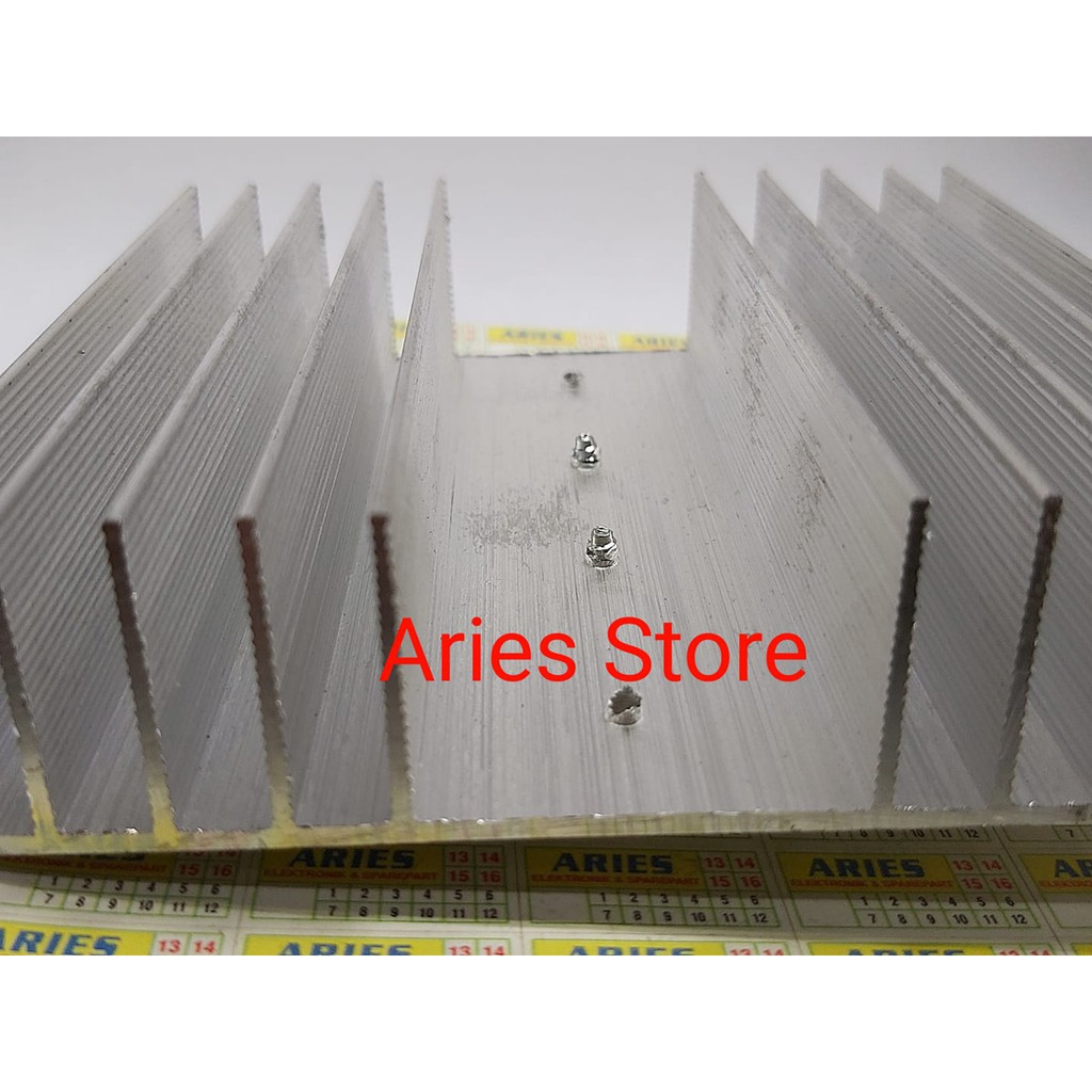 BAUT TRANSISTOR TOSHIBA BAUT KASAR 1 SET