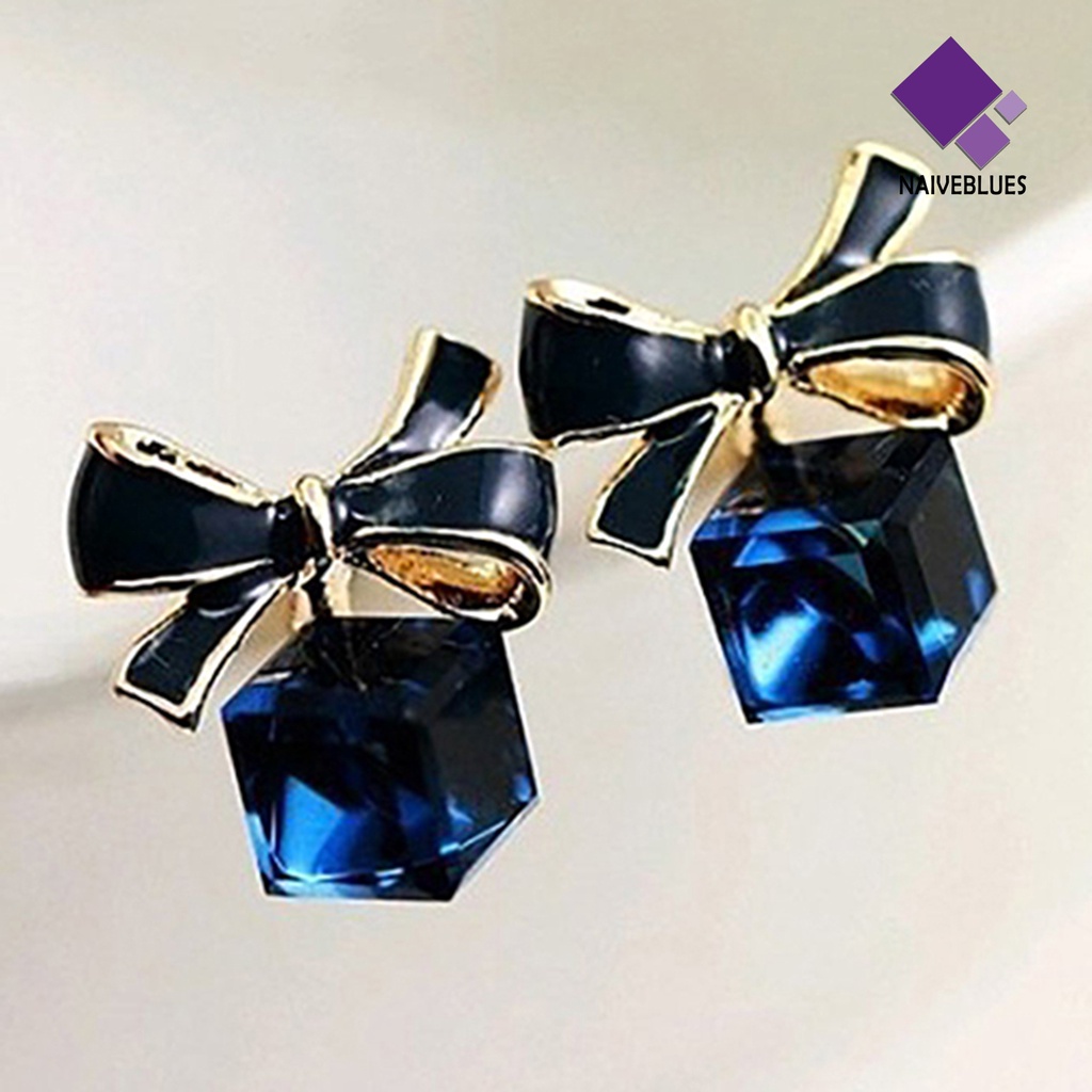 Anting Stud Bentuk Ikatan Simpul Gaya Elegan Untuk Wanita