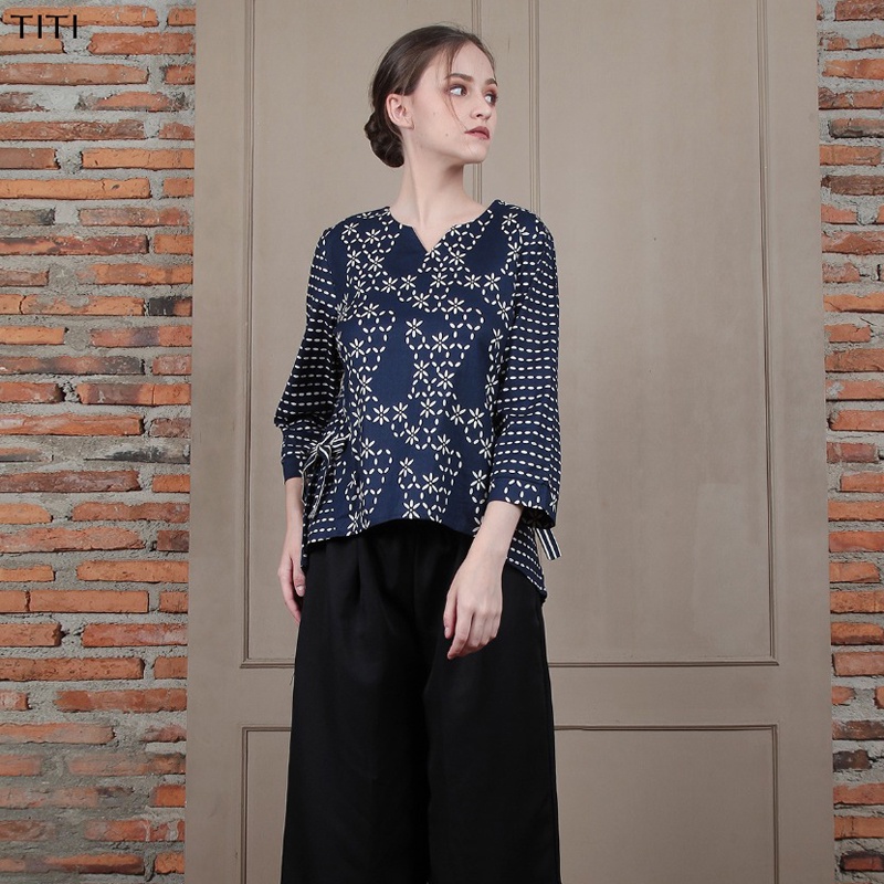COUPLE BATIK FAMILY VA - Atasan Batik Wanita Blouse Wanita/ HANDI-TITI - STANDAR