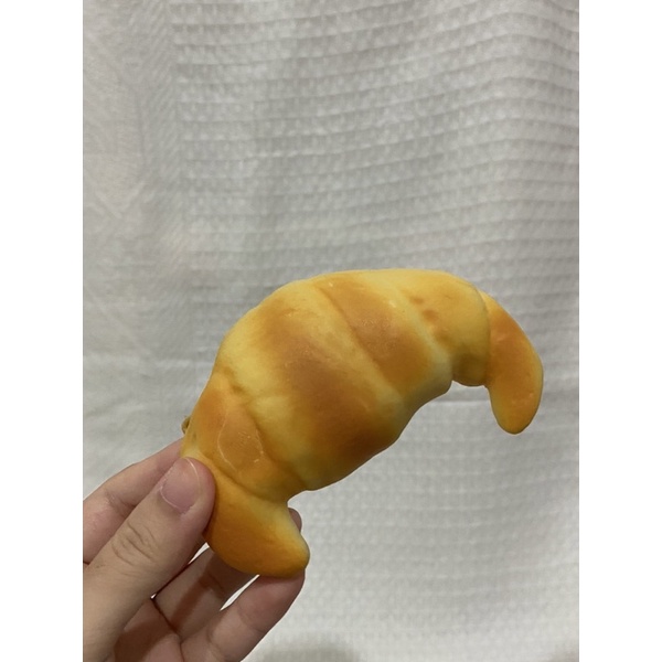 CROISSANT SQUISHY