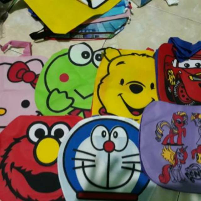 

Tas Spunbond/Tas Ultah/Tas Souvenir/Goodiebag Karakter Kepala