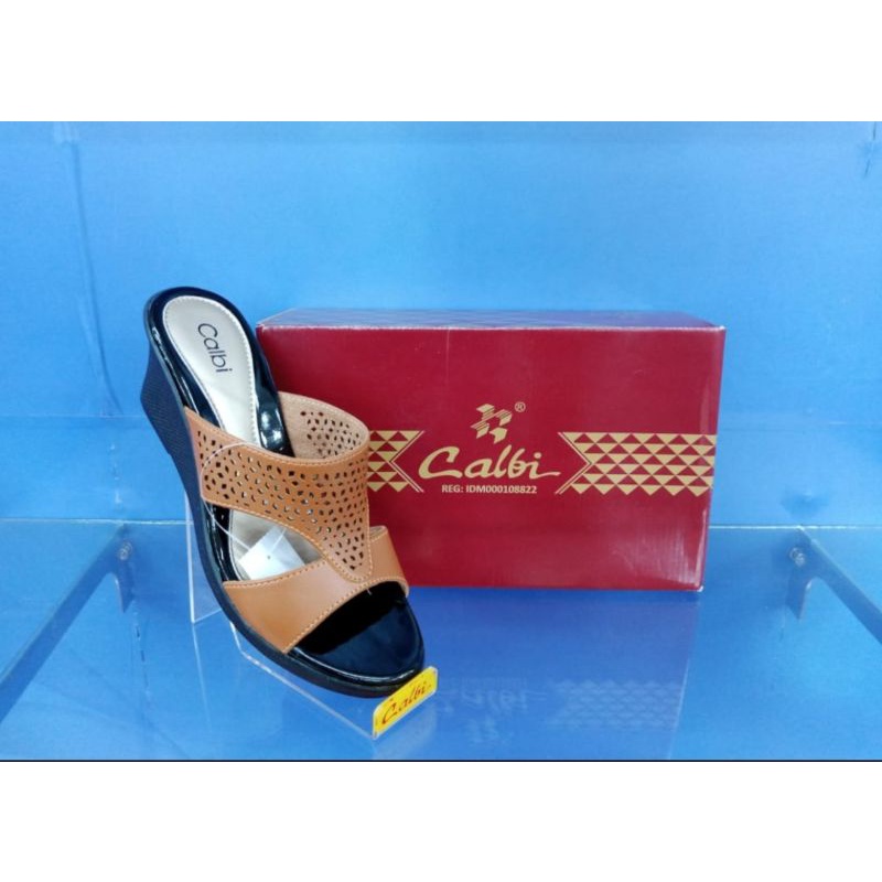 wedges calbi