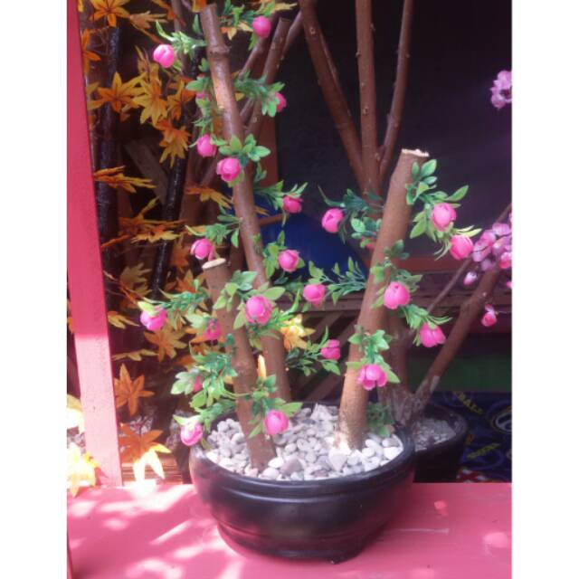 Bunga plastik hiasan rumah