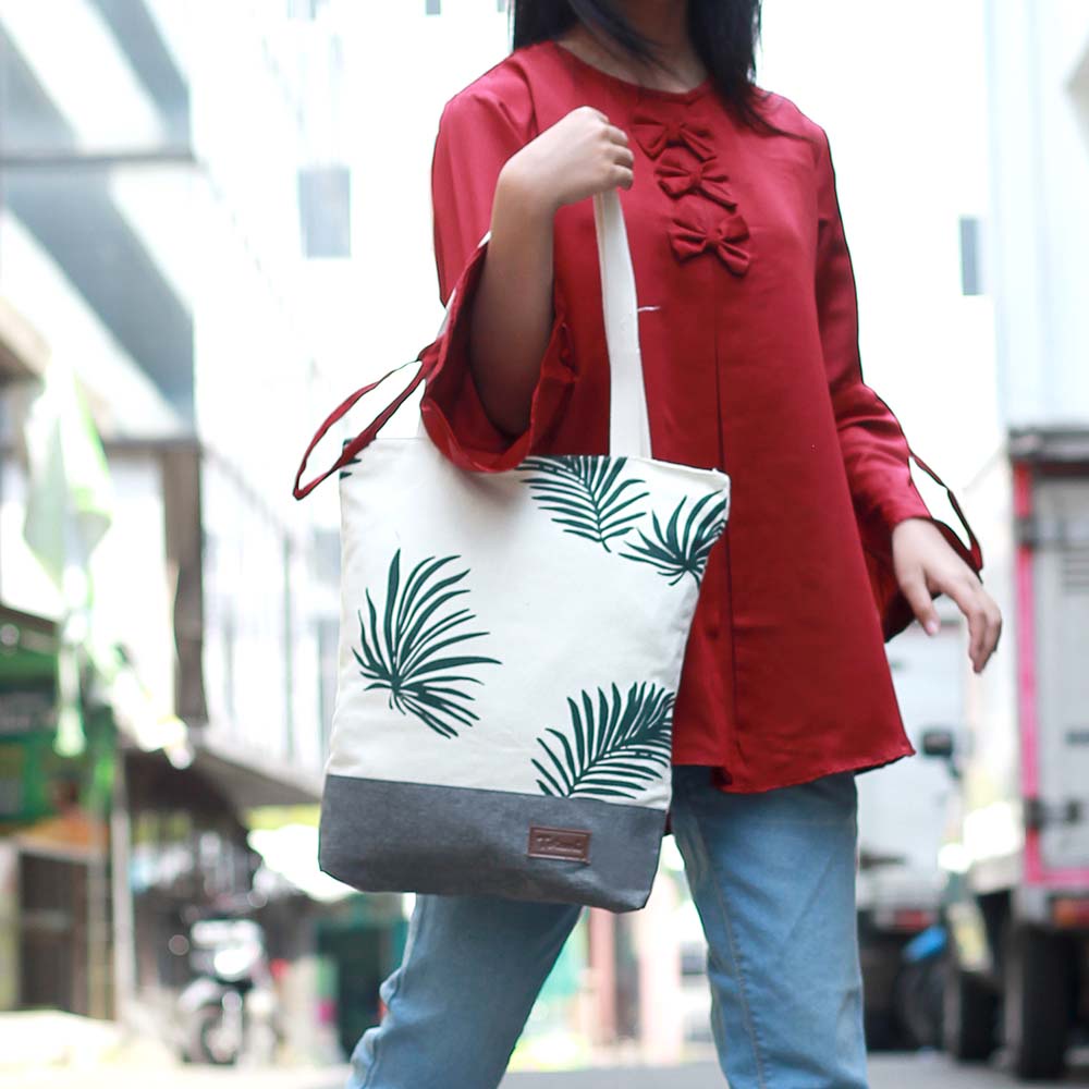 Tas Totebag Cewe Wanita Selempang Brand Totemi Motif Lokal Premium TTM 107