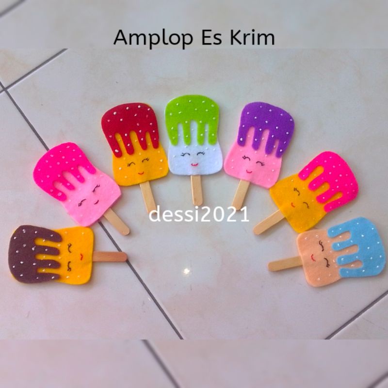 

Amplop Lebaran Stik Es Krim