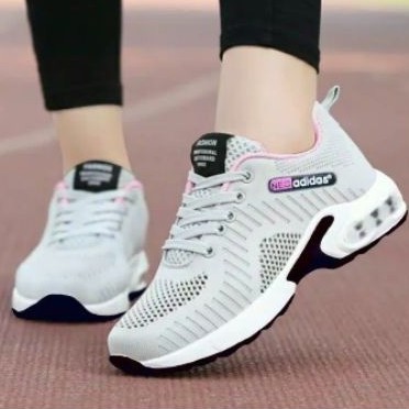 Sepatu Sneakers Wanita Dewasa Terbaru Neo