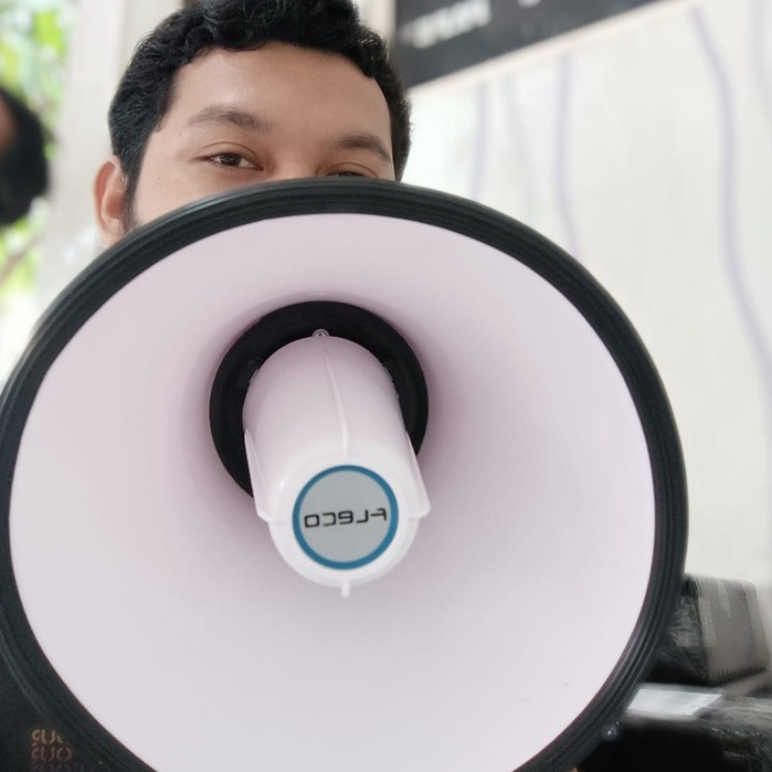 Megaphone Fleco HW-8R Rechargeable/Pengeras Suara/Untuk Merekam Suara Dan Musik Bisa Menggunakan Daya Batrei