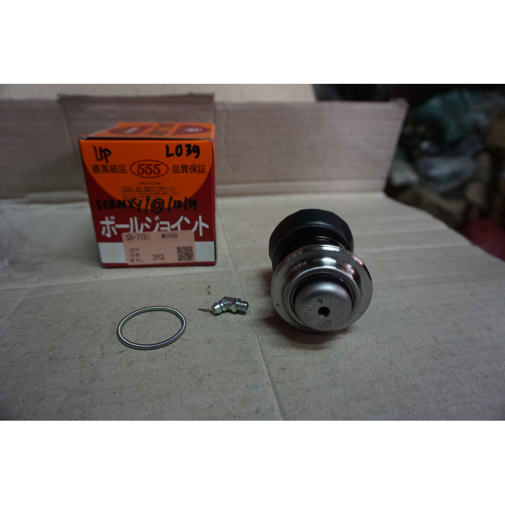 Ball Joint Atas Mitsubishi L300 Kuda Bensin Diesel T120 '78 merk 555