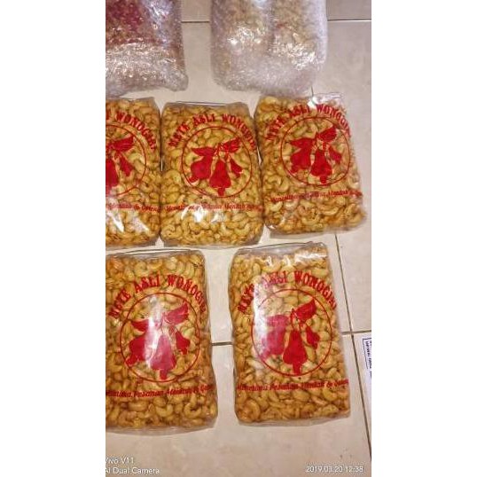 

Ramadhan SALE Kacang mede mete mente goreng fres asli wonogiri netto 500 gram ♦♥