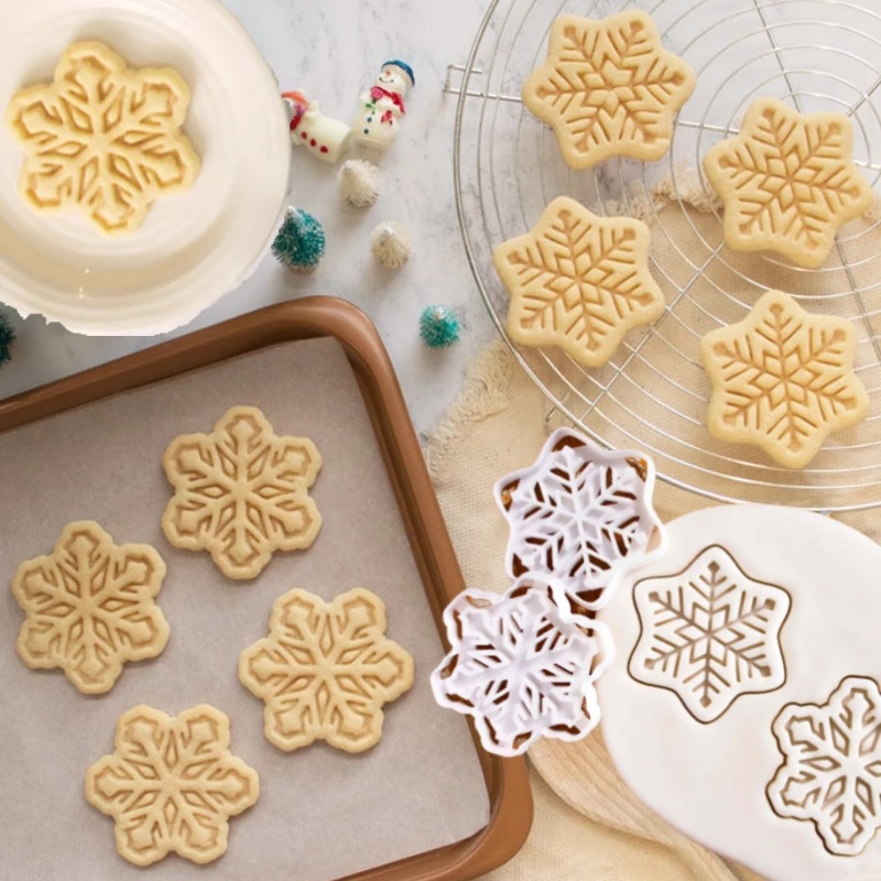 1pc Cetakan Kue / Biskuit / Fondant / Dessert Bentuk Snowflake Natal