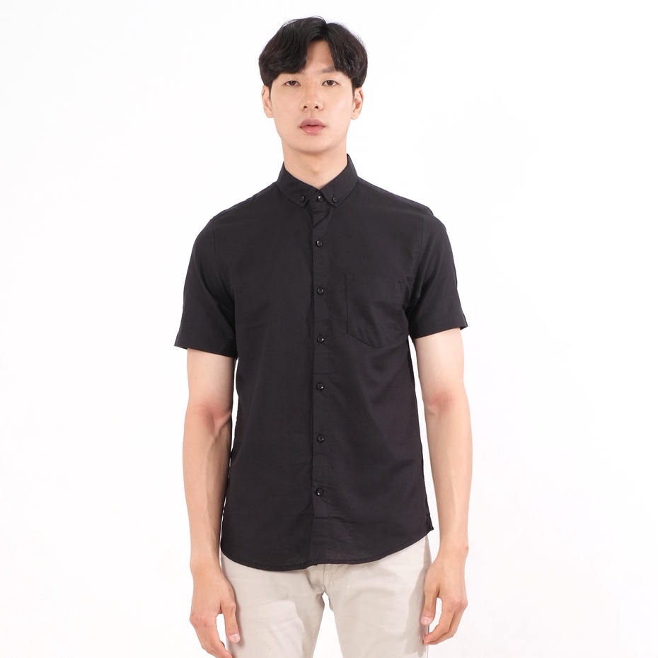 SANVANINA Kemeja Pria Polos Slim Fit Hitam | Short Basic Rami Black E-1507A